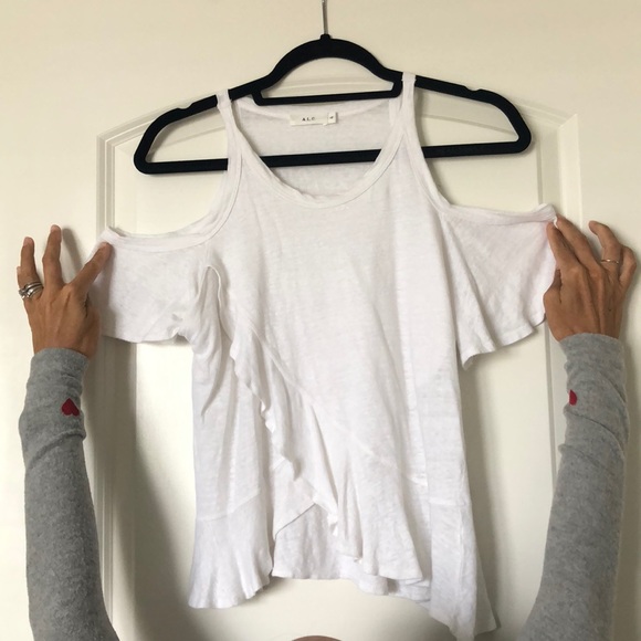 Top - Picture 1 of 1